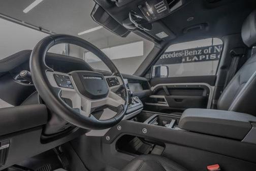 2023 Land Rover Defender 110 S