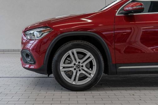 2021 Mercedes-Benz GLA 250 Base 4MATIC