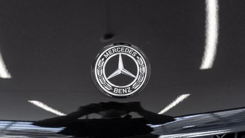 Obsidian Black Metallic 2026 Mercedes-Benz GLE 580 4MATIC