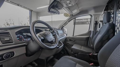 OXFORD WHITE 2025 Ford Transit-250 Base
