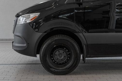 2025 Mercedes-Benz Sprinter 2500 High Roof