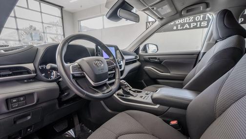 Celestial Silver Metallic 2024 Toyota Highlander LE