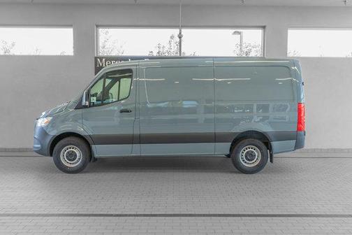 2025 Mercedes-Benz Sprinter 2500 Standard Roof