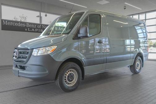 2025 Mercedes-Benz Sprinter 2500 Standard Roof