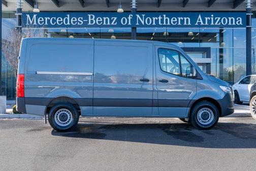 2025 Mercedes-Benz Sprinter 2500 Standard Roof