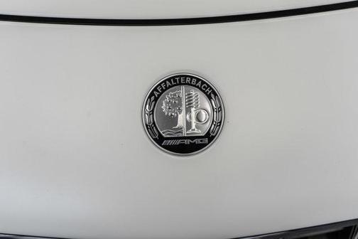 2022 Mercedes-Benz AMG SL 55 Base