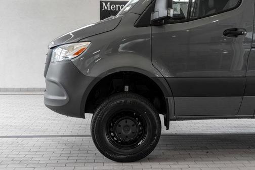 2025 Mercedes-Benz Sprinter 2500 High Roof