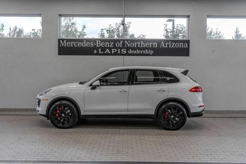2015 Porsche Cayenne Turbo