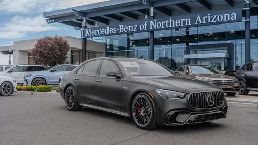MANUFAKTUR Night Black Magno 2026 Mercedes-Benz AMG S 63 E 4MATIC