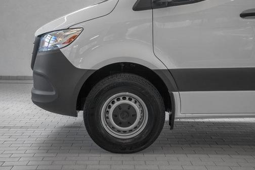 2025 Mercedes-Benz Sprinter 2500 Standard Roof