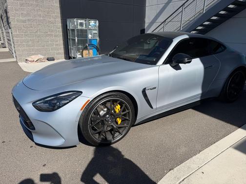 MANUFAKTUR magno paint MANUFAKTUR high-tech silver magno 2025 Mercedes-Benz AMG GT 63 Base