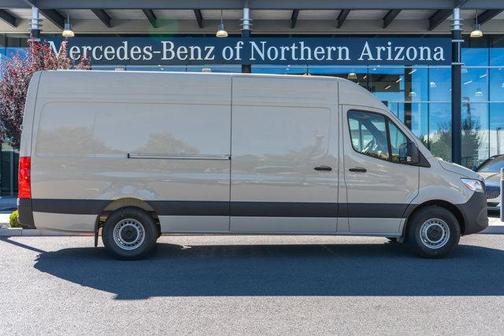 2025 Mercedes-Benz Sprinter 2500 High Roof