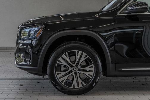 2026 Mercedes-Benz GLB 250 4MATIC