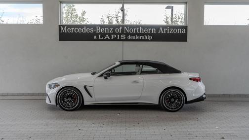 MANUFAKTUR Moonlight White Metallic 2026 Mercedes-Benz AMG CLE 53 4MATIC+