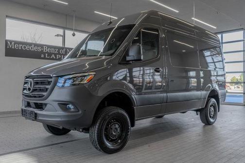 2025 Mercedes-Benz Sprinter 2500 Standard Roof