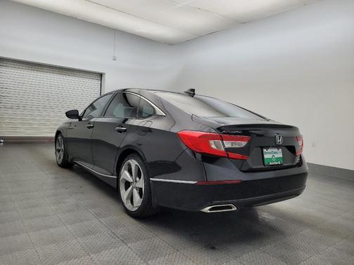 2018 Honda Accord Touring 2.0T