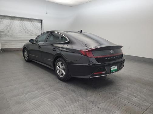 Phantom Black 2022 Hyundai SONATA SE
