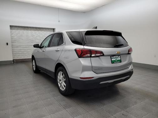 Silver Ice Metallic 2022 Chevrolet Equinox 1LT