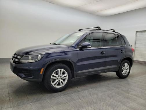 2016 Volkswagen Tiguan S
