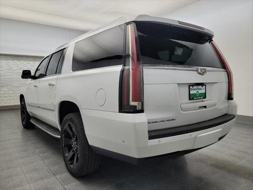 2017 Cadillac Escalade ESV Premium Luxury