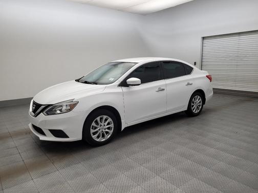 White 2019 Nissan Sentra SV