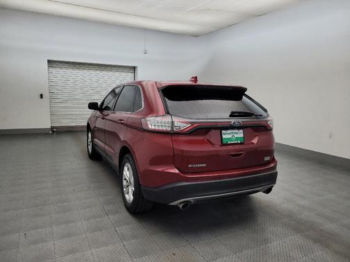 Red 2018 Ford Edge SEL
