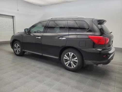 Magnetic Black Metallic 2017 Nissan Pathfinder SL