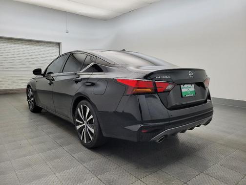 2022 Nissan Altima SR FWD