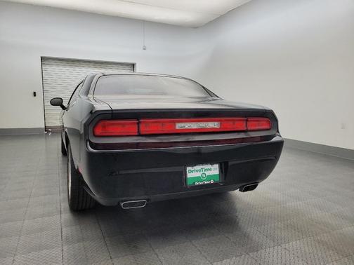 2013 Dodge Challenger SXT