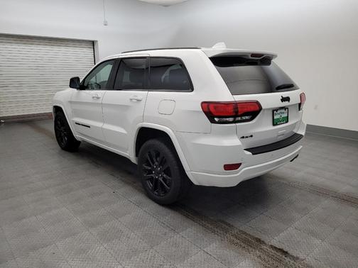 2020 Jeep Grand Cherokee Altitude