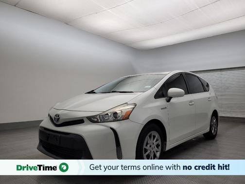 2015 Toyota Prius v Four
