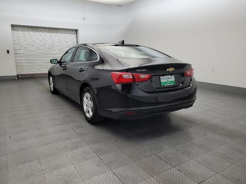 Mosaic Black Metallic 2023 Chevrolet Malibu FWD 1LT