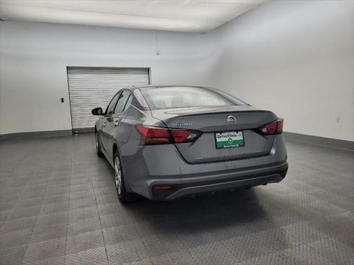2022 Nissan Altima S FWD