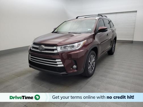Ooh La La Rouge Mica 2019 Toyota Highlander XLE