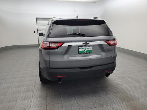 Gray 2019 Chevrolet Traverse LT Cloth