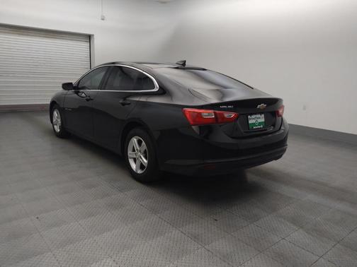 Mosaic Black Metallic 2023 Chevrolet Malibu 1LS