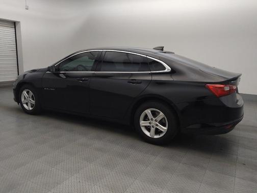 Mosaic Black Metallic 2023 Chevrolet Malibu 1LS