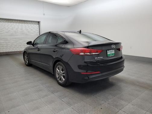 Phantom Black 2017 Hyundai ELANTRA SE