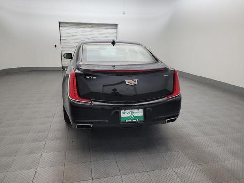 Black 2018 Cadillac XTS Luxury