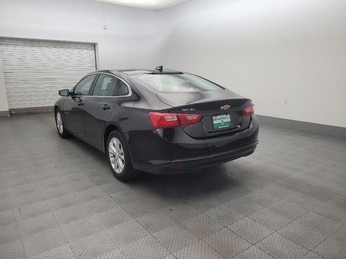 Mosaic Black Metallic 2024 Chevrolet Malibu FWD 1LT