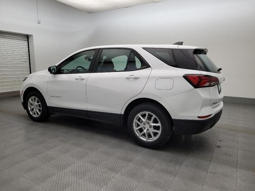 Summit White 2024 Chevrolet Equinox LS