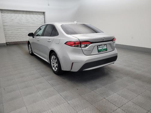 Classic Silver Metallic 2021 Toyota Corolla LE