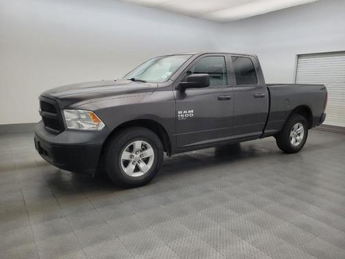 Granite Crystal Metallic Clearcoat 2019 RAM 1500 Tradesman