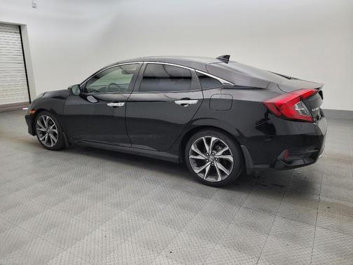 2019 Honda Civic Touring