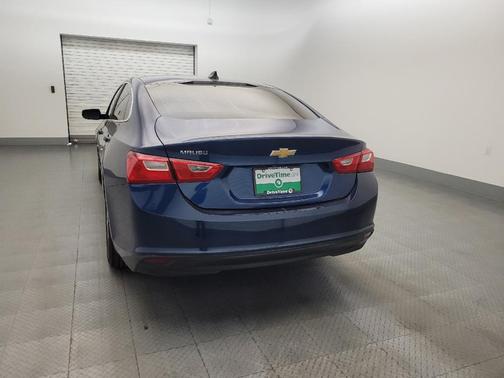 Mosaic Black Metallic 2019 Chevrolet Malibu 1LS