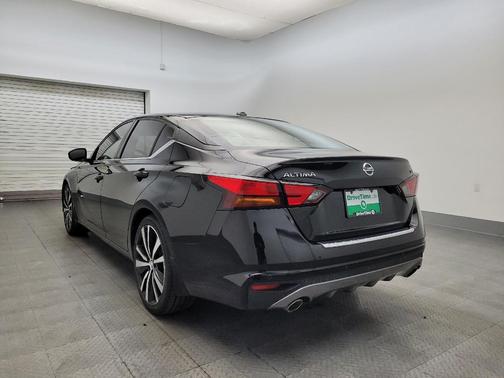 2020 Nissan Altima SR FWD