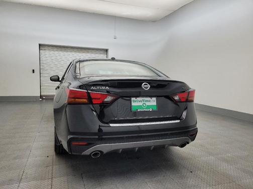 2020 Nissan Altima SR FWD