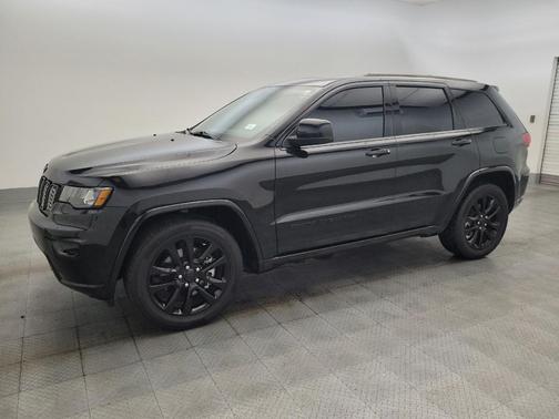 2021 Jeep Grand Cherokee Laredo