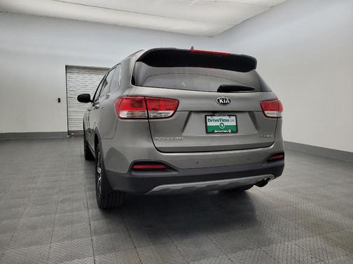 2017 Kia Sorento EX