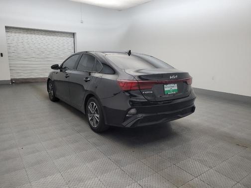 Aurora Black 2023 Kia Forte LXS